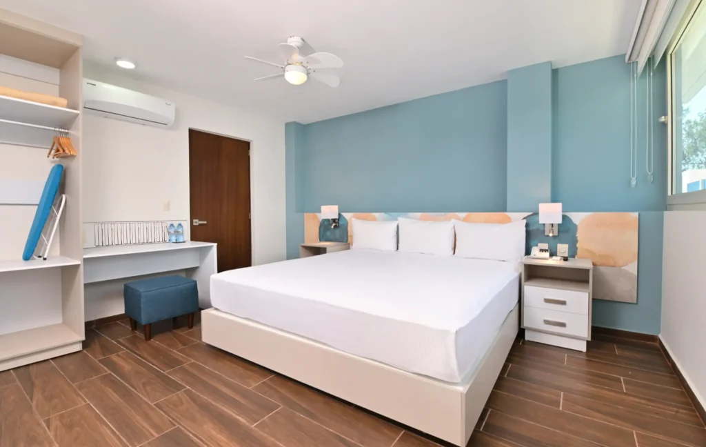 King suite with kitchenette
